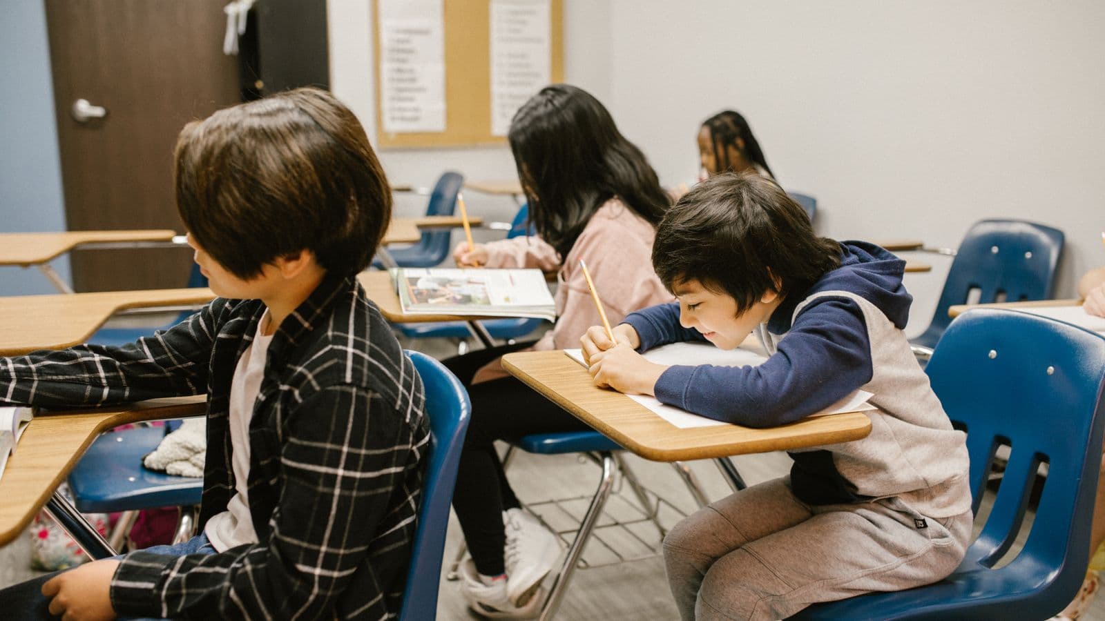 TOEFL Junior: Für wen er gedacht ist, wie er bewertet wird und wann der Wechsel zum iBT ansteht